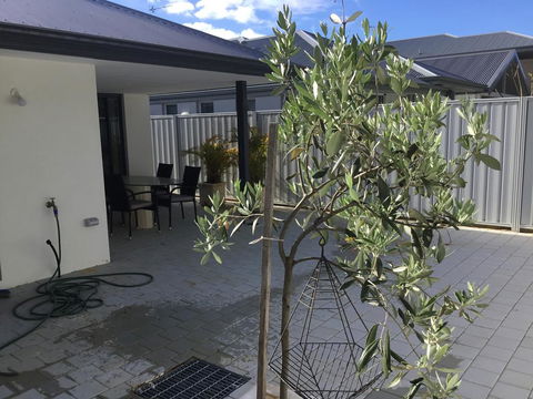 Azure@Ramada - Redcliffe Tourism 1