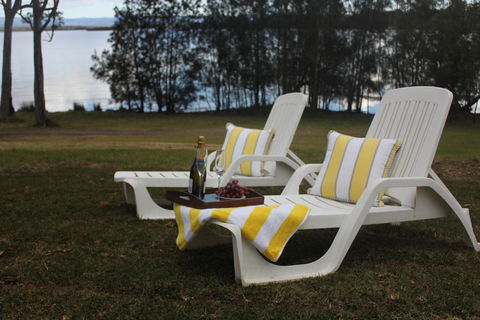 B & B On The Water - Redcliffe Tourism 1