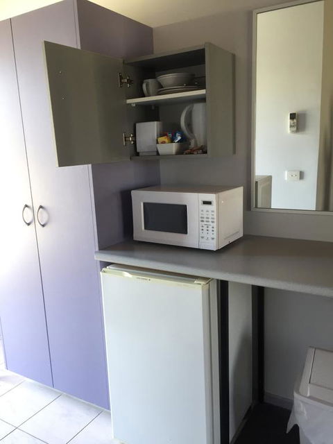 Bakery Park Motor Inn - Redcliffe Tourism 2