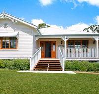 Ballogie Lodge - a quality timeless retreat - Redcliffe Tourism