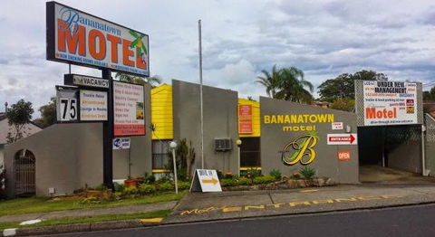 Bananatown Motel - Redcliffe Tourism 0