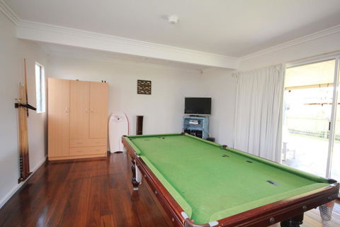 BANYANDAH 557 Ocean Drive NH - Redcliffe Tourism 2