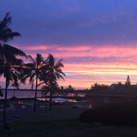 Bargara Shoreline Apartments - Redcliffe Tourism 3