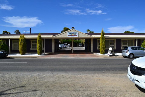 Barossa Gateway Motel - Redcliffe Tourism 0