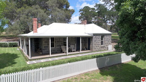 Barunah Plains - The Cottage - Redcliffe Tourism 0