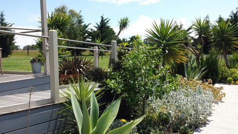 Bass Coast Country Cottages - Redcliffe Tourism 2