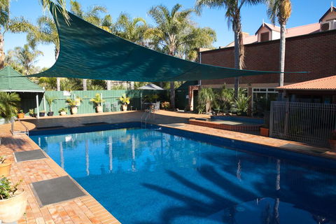 Batemans Bay Marina Resort - Redcliffe Tourism 2