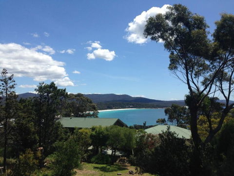 Bay Of Fires Breakaway - Redcliffe Tourism 0