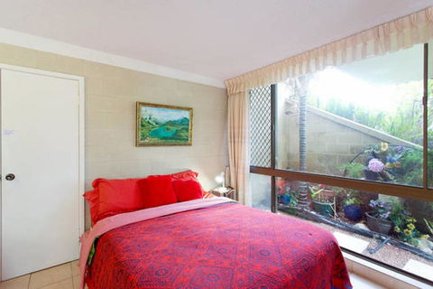 Beach Haven Studio - Redcliffe Tourism 2