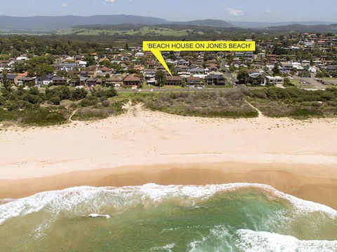 Beach House On Jones Beach - Kiama Accommodation - Redcliffe Tourism 1