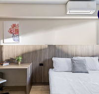 BEACH LOCATION STUDIO // CLOVELLY 2 - Redcliffe Tourism