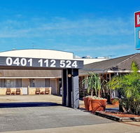 Beach Motel Woolgoolga - Redcliffe Tourism