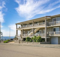 Beachcomer Unit 2 - The Entrance NSW - Redcliffe Tourism