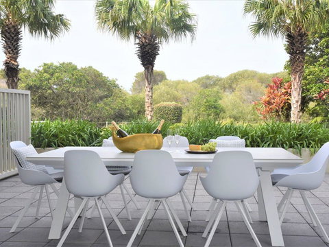 Beaches Holiday Resort - Apartment 2 - Redcliffe Tourism 3