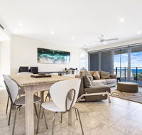 Beachfront Cabarita Apartment - Redcliffe Tourism