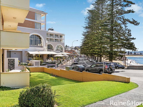 Beachfront Terrigal - 4/24 Terrigal Espl - Redcliffe Tourism 0