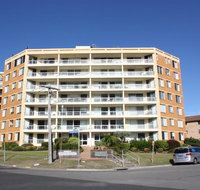 Beachpoint 302 - On The Beach - Redcliffe Tourism