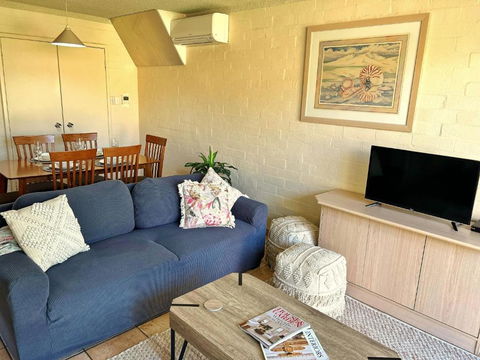 Riverview Holiday Apartment 92 - Kalbarri WA - Redcliffe Tourism 1