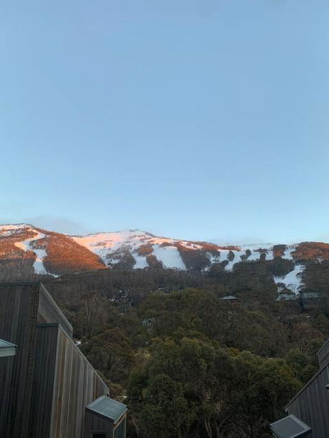Riverside Cabin 18 Thredbo - Redcliffe Tourism 3
