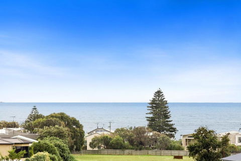 Red Salt - Redcliffe Tourism 3