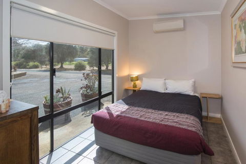 Redgate Forest Retreat - Redcliffe Tourism 3