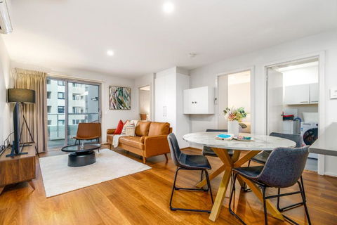 Relaxing 2BR Stay Near South Point Tuggeranong - Redcliffe Tourism 0