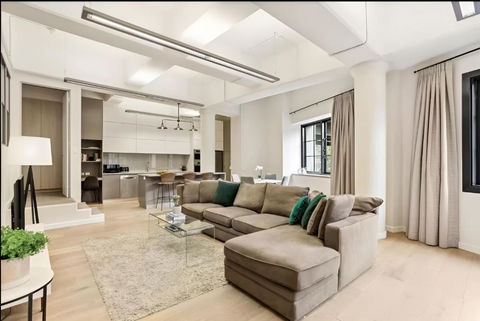 Renovated Warehouse Conversion In Heart Of Sydney - Redcliffe Tourism 0