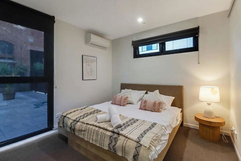 Retreat On Bellerine I Corporate Or Getaway - Redcliffe Tourism 3