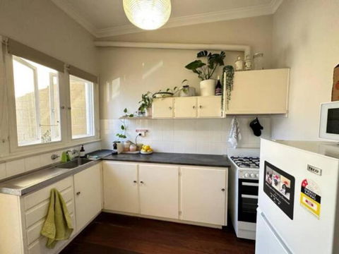 Retro Apt 6 Mins To Victoria Quay - Redcliffe Tourism 1
