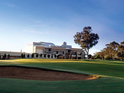 Rich River Golf Club - Redcliffe Tourism 1