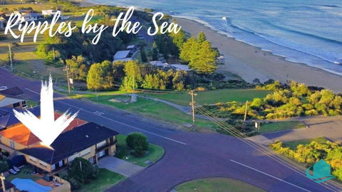 Ripples By The Sea - Redcliffe Tourism 0