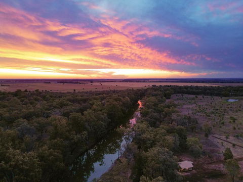 Riverbank Glamping - Redcliffe Tourism 1