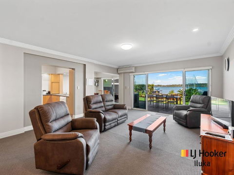 Riverview Apartments 1 3 Building 1 Unit 3 - Redcliffe Tourism 1