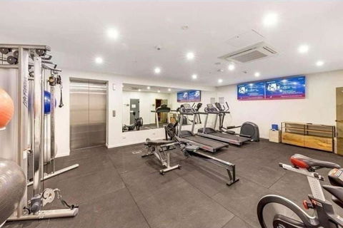 Ruby - Self Contained, Privately Managed Apartments - Redcliffe Tourism 3