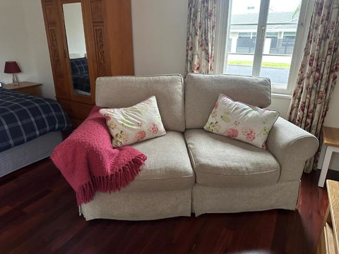Robe House Heritage Accommodation - Redcliffe Tourism 2