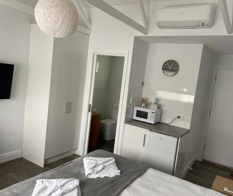 Robe Nampara Cottages - Redcliffe Tourism 3