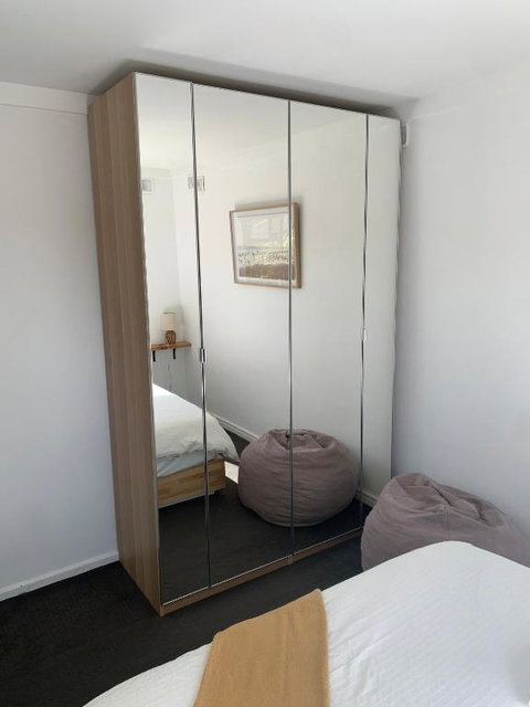 Room For Rent - Redcliffe Tourism 1