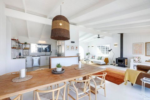 Rosewood House - Redcliffe Tourism 3