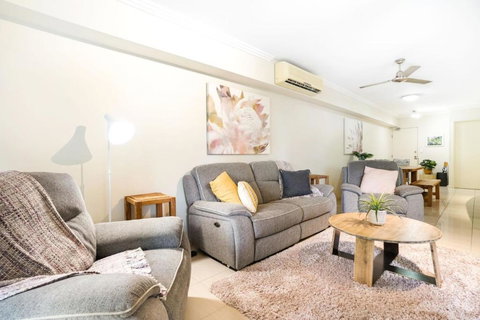 Royal Pavillions City Escape - Redcliffe Tourism 3