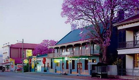 Royal Hotel Singleton - Redcliffe Tourism 0