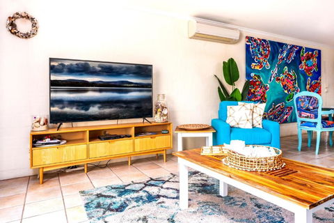 Sails 5 - Redcliffe Tourism 3