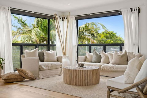 Salta - Redcliffe Tourism 1