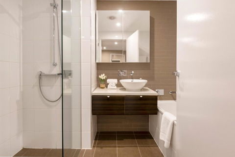 Saltwater Suites - Waterfront Apartments - Redcliffe Tourism 2
