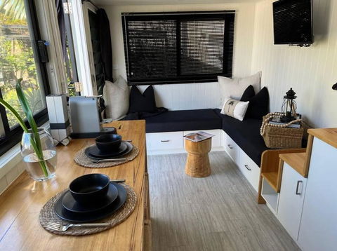 SALTY SOUL KIAMA - Tiny House By The Ocean - Redcliffe Tourism 0