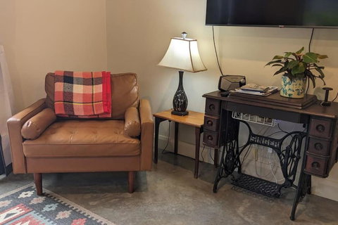 Samsara Farm Cottage - Stunning Hinterland Oasis - Redcliffe Tourism 2