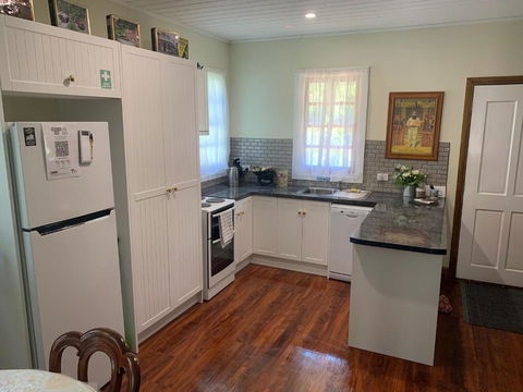 Sancreed Cottage - Redcliffe Tourism 3