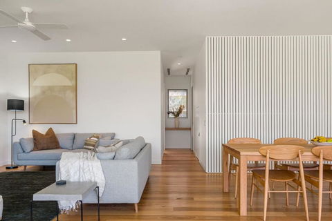 Sanctuary On Browning - Redcliffe Tourism 3