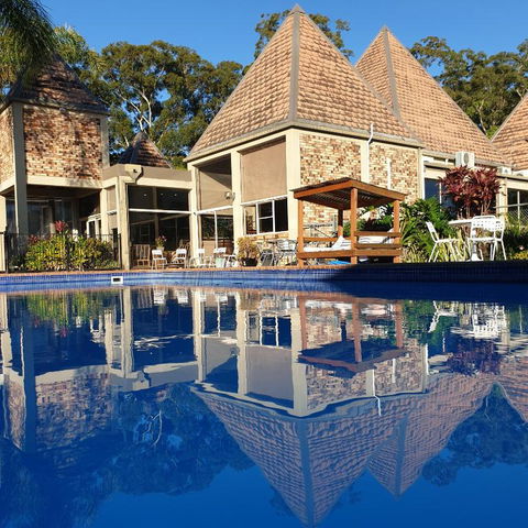 Sanctuary Resort Motor Inn - Redcliffe Tourism 0