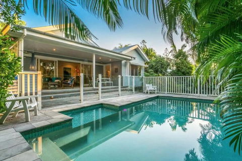 Sanctuary Spaces - Kia Ora Byron - Redcliffe Tourism 0