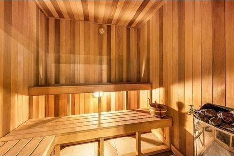 Ruby Building - Self Contained, Privately Managed Apartments - Redcliffe Tourism 3